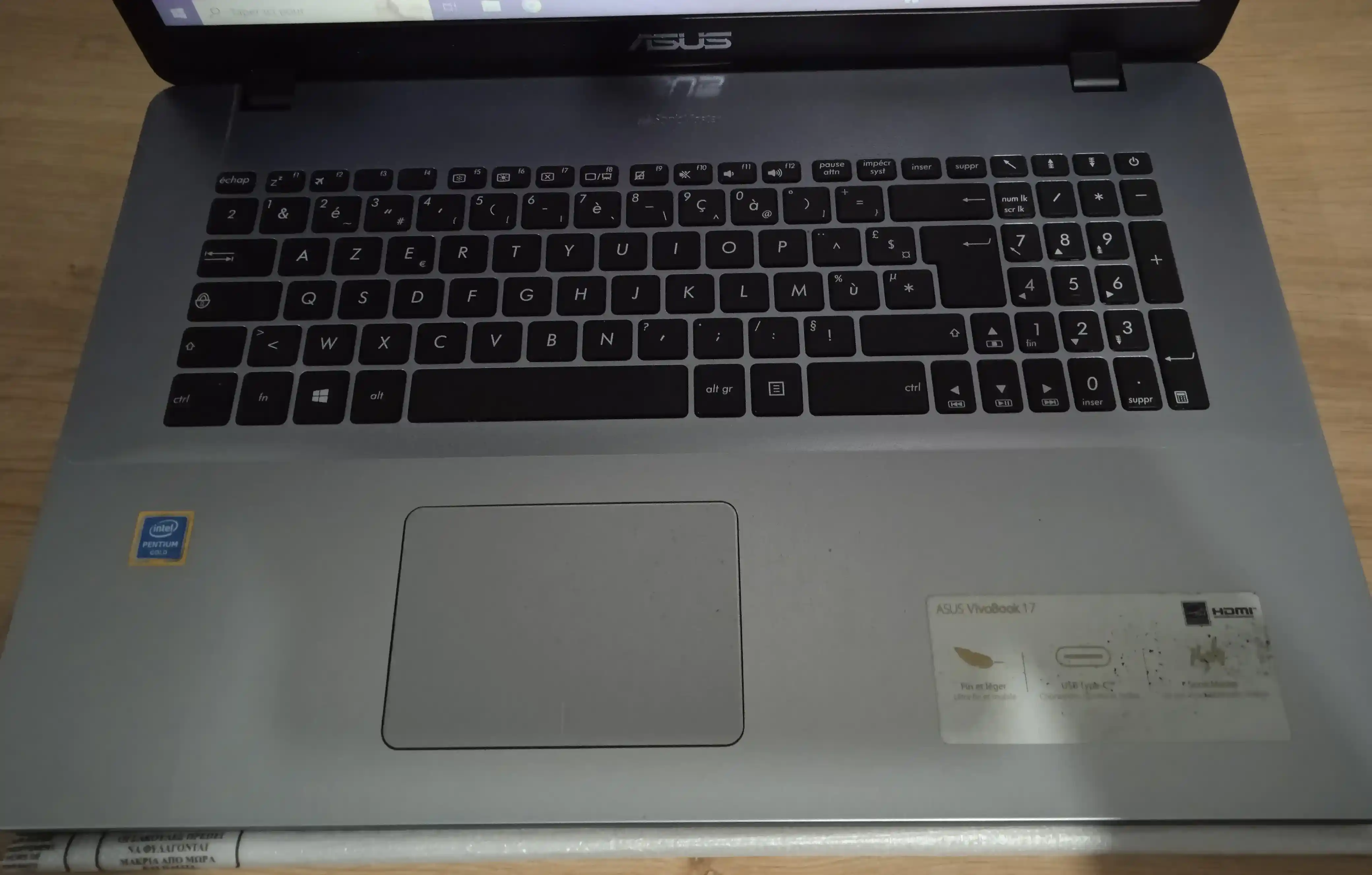 Image de  ASUS <br><br> Charnière