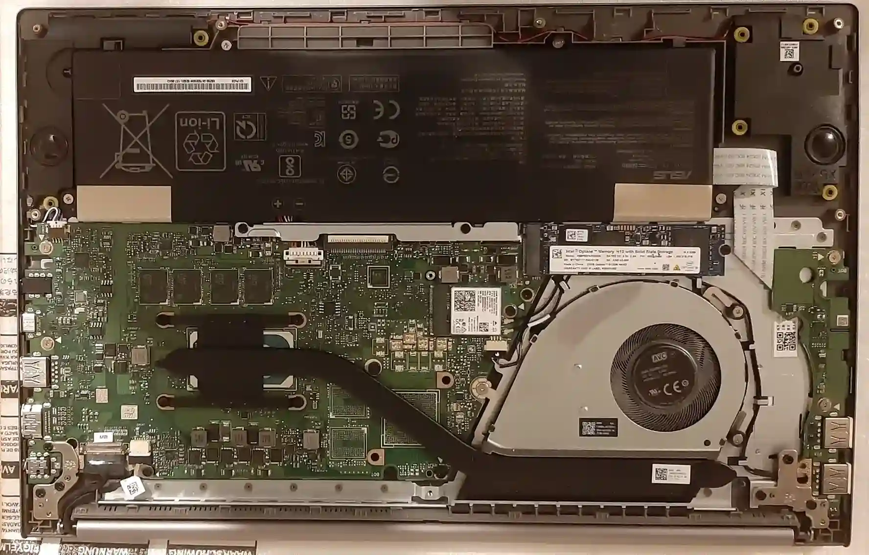 Image de  ASUS <br><br> Intallation SSD M2 NVME