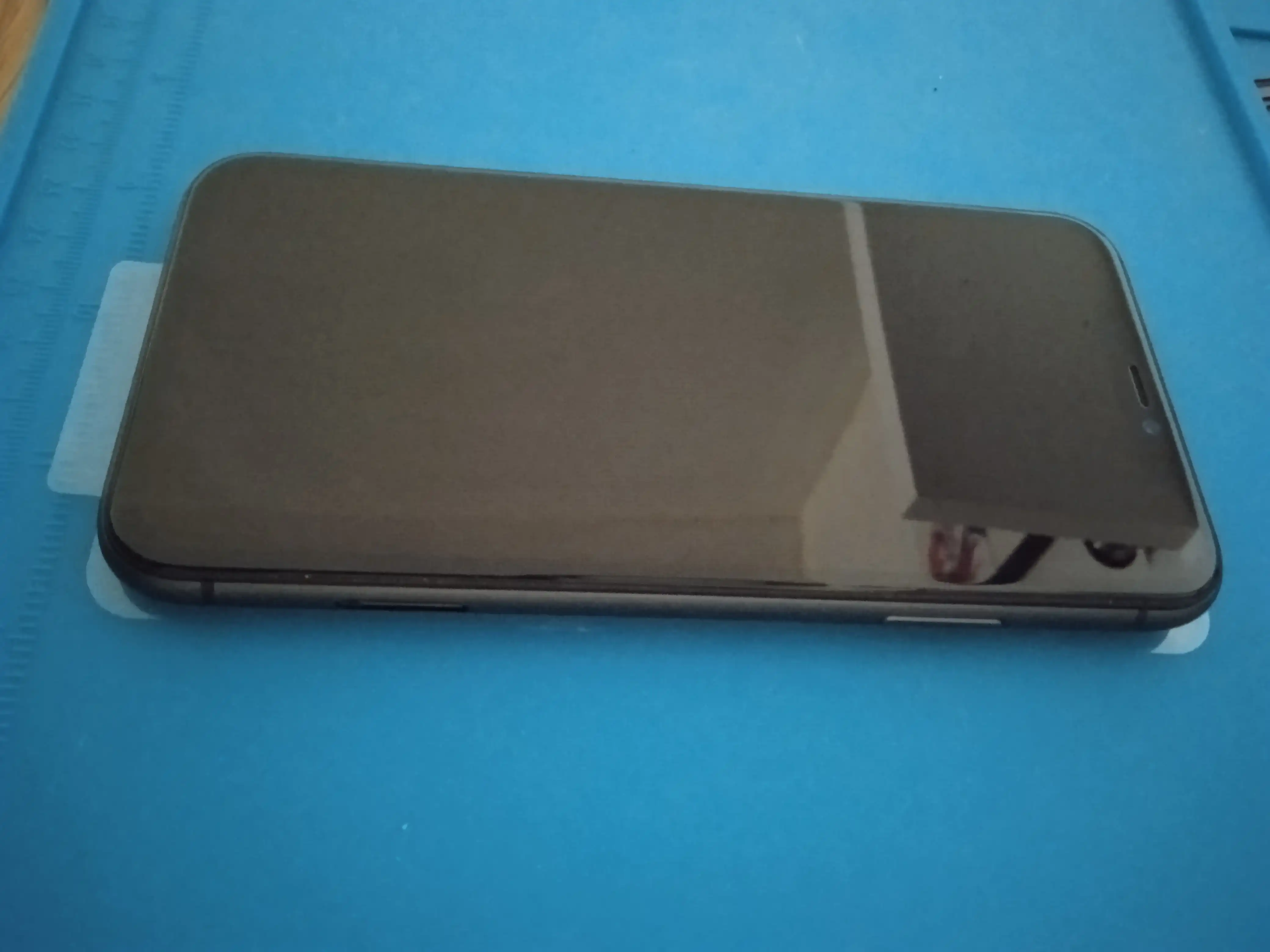 Image de iPhone 11 <br><br>Chassis et écran